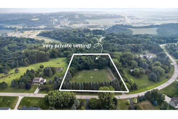 Rochester, MN 55906,2040 Summit DR NE