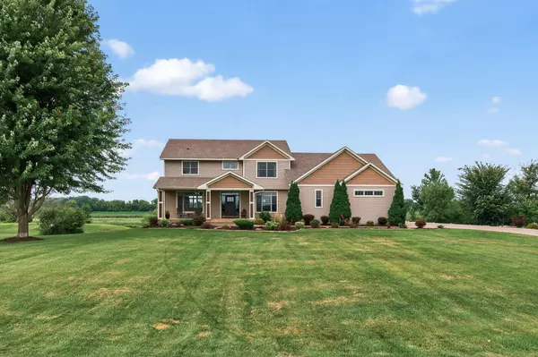 26096 Kodiak AVE, Chisago City, MN 55013