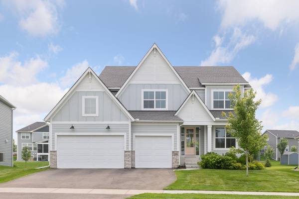 15561 110th AVE N, Osseo, MN 55369