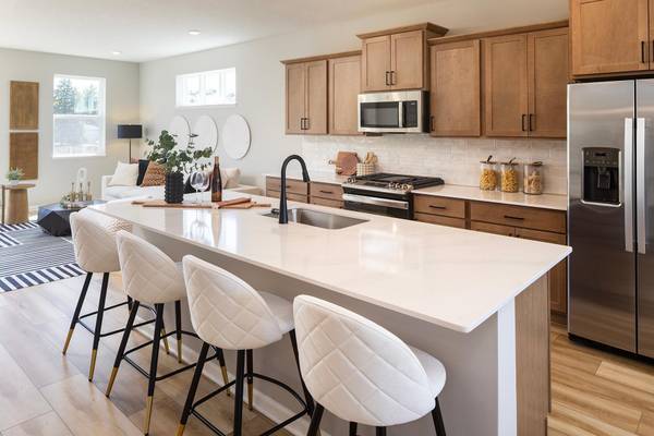 1531 Traverse LN, West Saint Paul, MN 55118