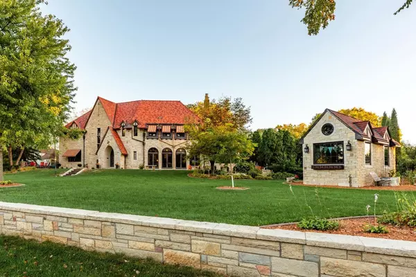 661 Market ST, Winona, MN 55987