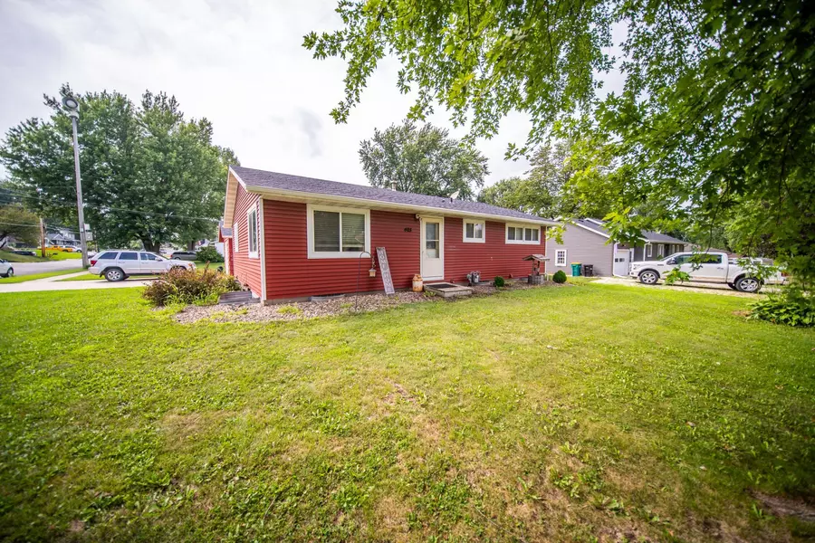 403 3rd Avenue NE, Byron, MN 55920