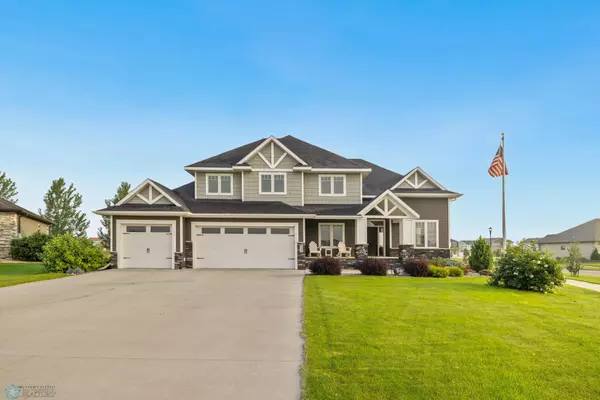 7229 15th ST S, Fargo, ND 58104