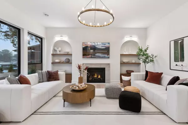 Prior Lake, MN 55372,17164 Sunset TRL SW