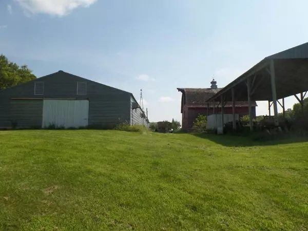 Detroit Lakes, MN 56501,20815 Deroxe RD