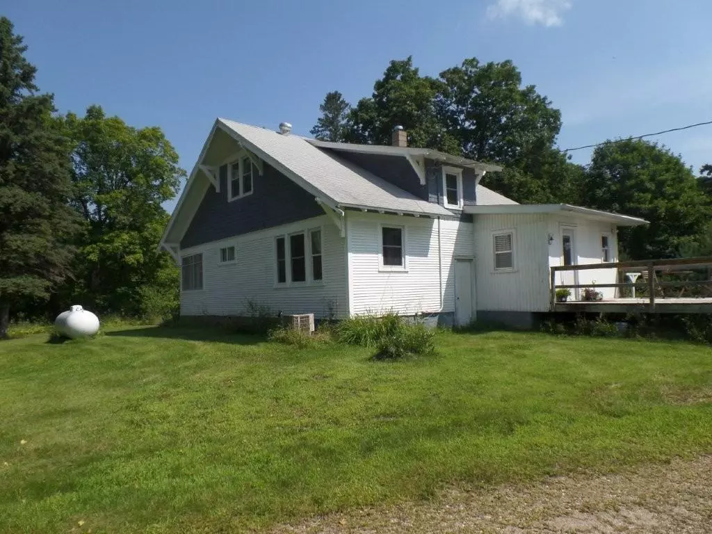 Detroit Lakes, MN 56501,20815 Deroxe RD