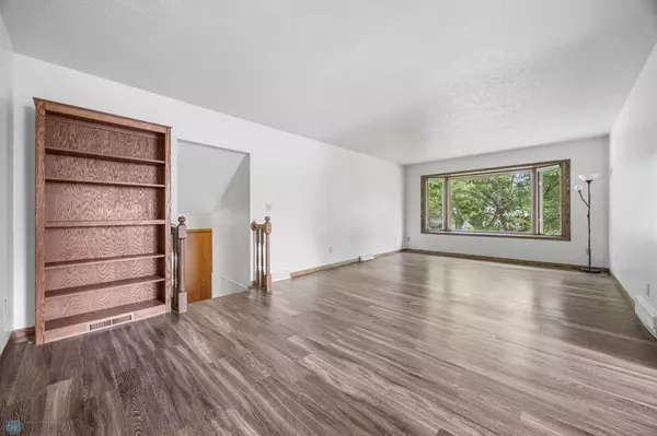 Moorhead, MN 56560,415 Brook AVE