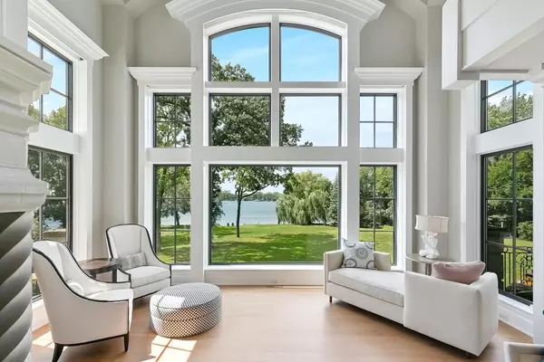 Wayzata, MN 55391,1535 Bohns Point RD