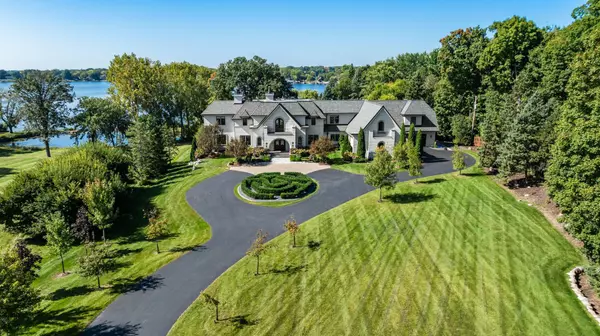 1535 Bohns Point RD, Wayzata, MN 55391