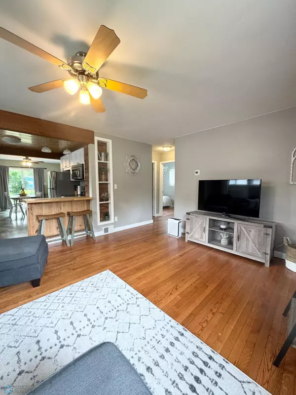 Moorhead, MN 56560,1319 4th AVE N