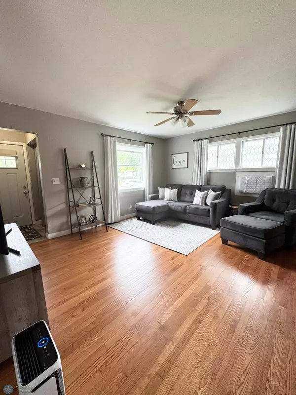 Moorhead, MN 56560,1319 4th AVE N