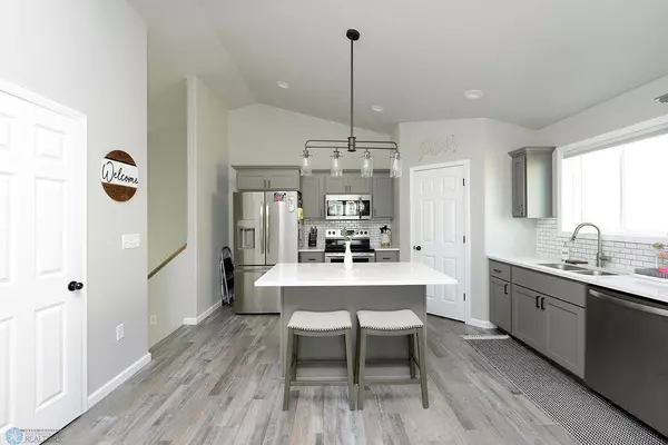 Horace, ND 58047,6032 80th AVE S