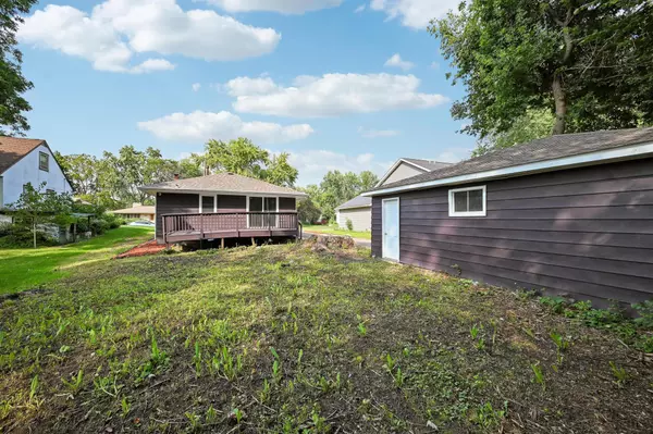 1214 43rd AVE NE, Columbia Heights, MN 55421