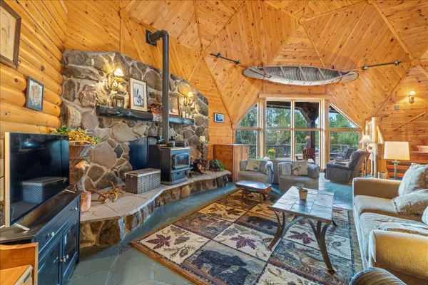 Sturgeon Lake, MN 55783,3581 County Line RD