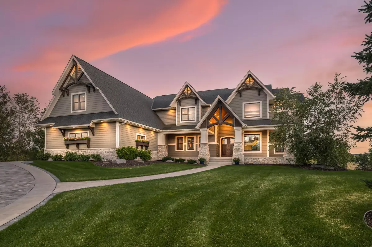 Lake Elmo, MN 55042,9745 Whistling Valley RD