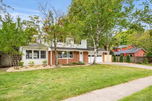 White Bear Lake, MN 55110,2590 Cedar AVE