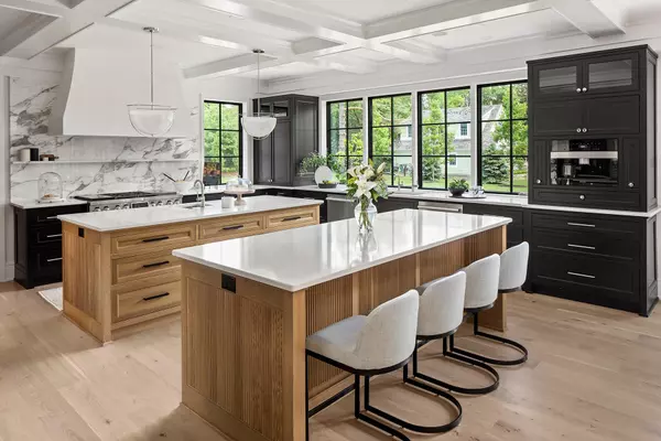 Long Lake, MN 55356,2898 Deer Hill RD