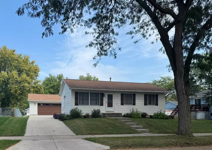 709 19th ST SE, Rochester, MN 55904