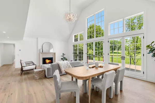 Edina, MN 55436,4603 Merilane AVE