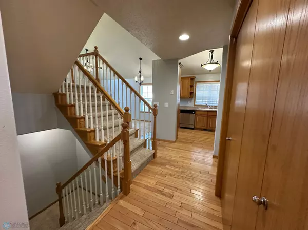 Fargo, ND 58104,4733 Clock Tower LN S