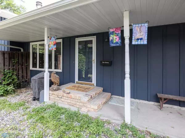 Fargo, ND 58103,1427 23rd ST S