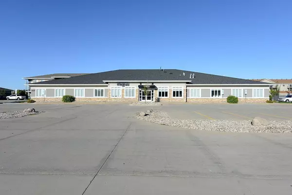 Fargo, ND 58104,3523 45th ST S