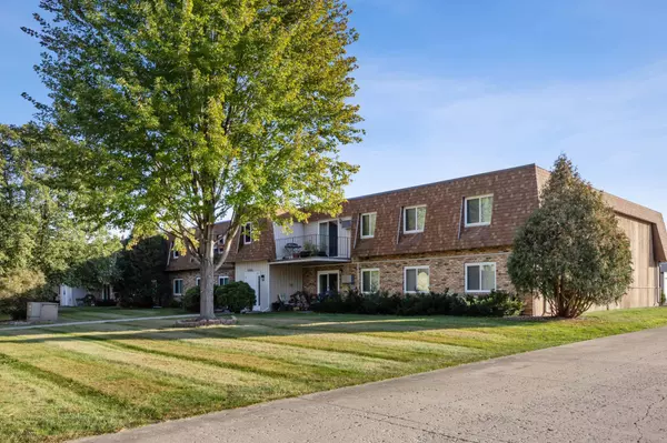 2326 20th AVE S, Fargo, ND 58103