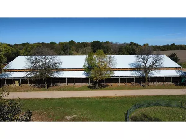 Maple Plain, MN 55359,3035 Lake Sarah RD