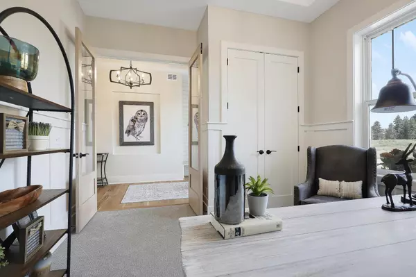 Independence, MN 55359,3512 William WAY