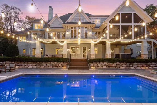 Excelsior, MN 55331,6015 Ridge RD