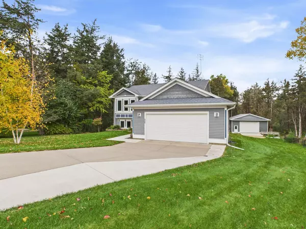 400 Prairie ST, Clearwater, MN 55320