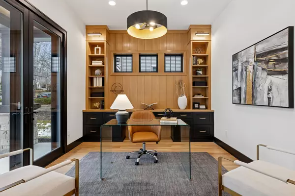 Minneapolis, MN 55405,1967 Sheridan AVE S