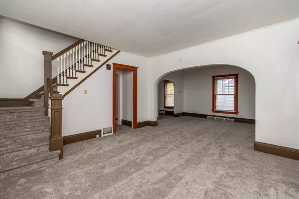 Fargo, ND 58102,1116 7th ST N