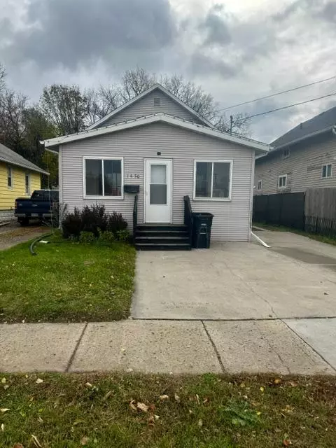 1450 1st AVE S, Fargo, ND 58103