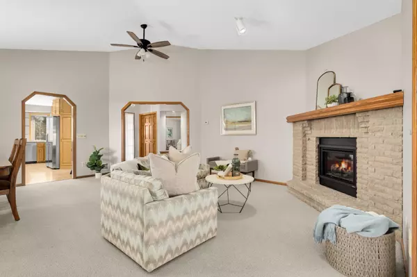 Shoreview, MN 55126,1089 Serene CT