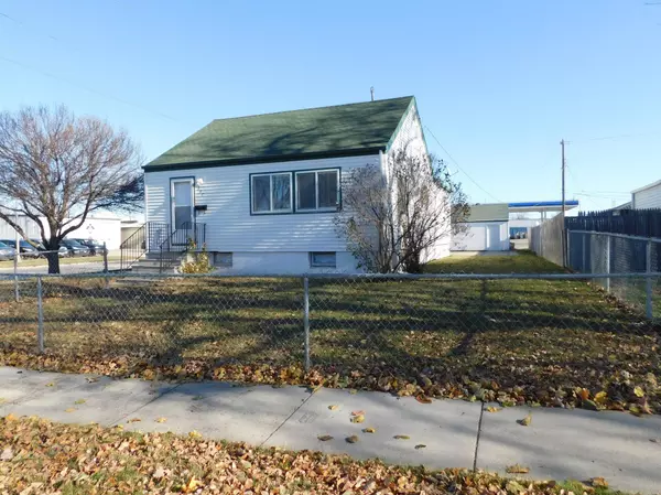 Fargo, ND 58102,537 20th ST N