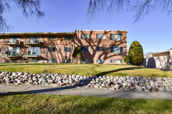 605 7th ST S, Fargo, ND 58103