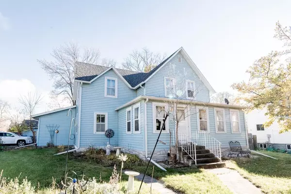 Hawley, MN 56549,620 6th ST