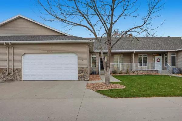 3260 S 40th AVE S, Fargo, ND 58104