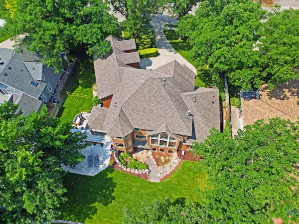 Spicer, MN 56288,263 Lake AVE N