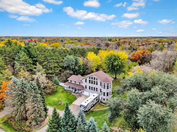 632 157th AVE NE, Ham Lake, MN 55304