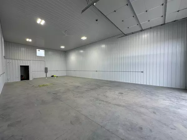 Fargo, ND 58102,5590 13th AVE N