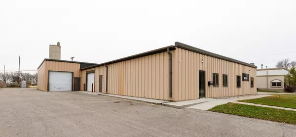 Fargo, ND 58102,515 19th ST N