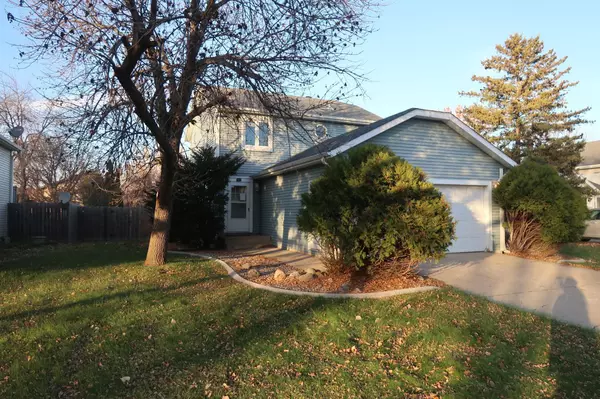 1813 27th AVE S, Fargo, ND 58103