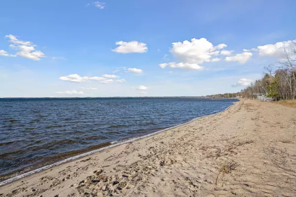 12553 N Pelican LN, Merrifield, MN 56465