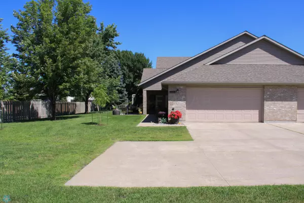 West Fargo, ND 58078,1438 HEATHERWOOD CT