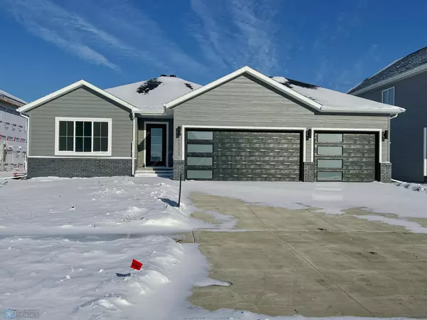 Horace, ND 58047,6012 KODIAK LN