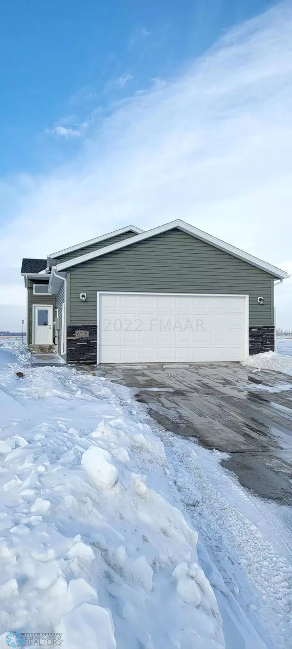 Horace, ND 58047,6757 71ST AVE S