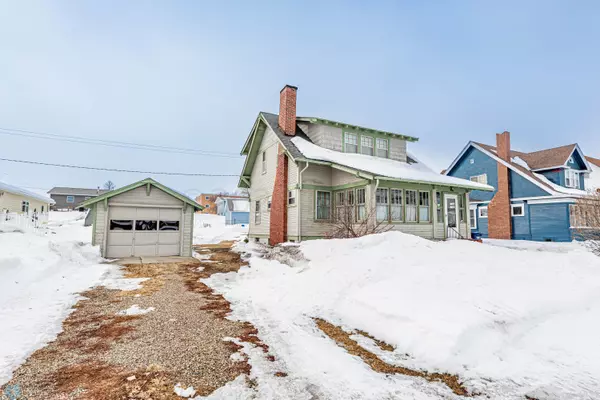 Lisbon, ND 58054,906 ASH ST