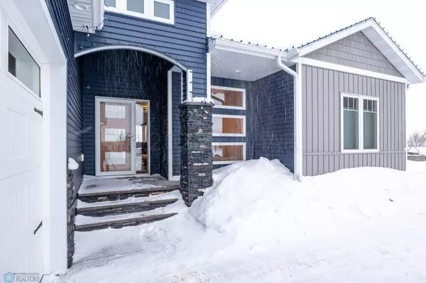 Mapleton, ND 58059,916 SUNSET DR